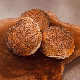 Afbeelding van Bruine bolletjes maanzaad