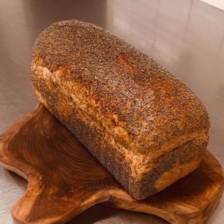 Afbeelding van Fijn volkoren maanzaad tarwe brood